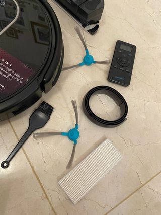 Robot Aspirador Cecotec Conga Serie 1390 completo