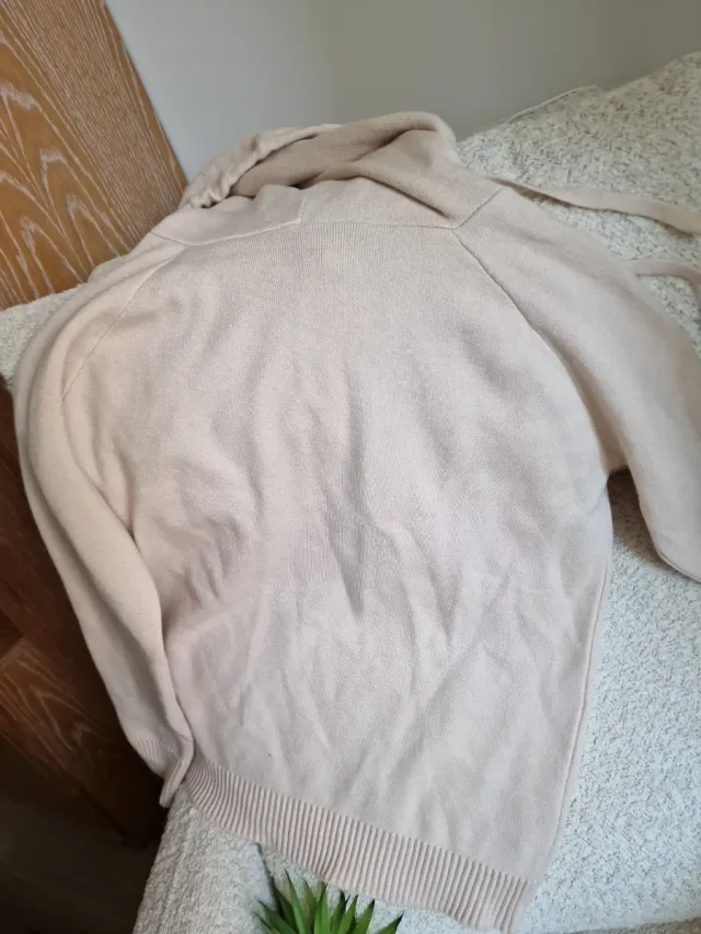 Sudadera beige con lentejuelas 'style'