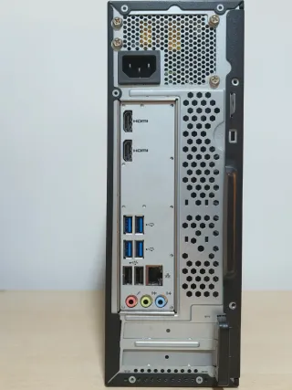 PC Sobremesa Acer como nuevo i5 SSD + periféricos