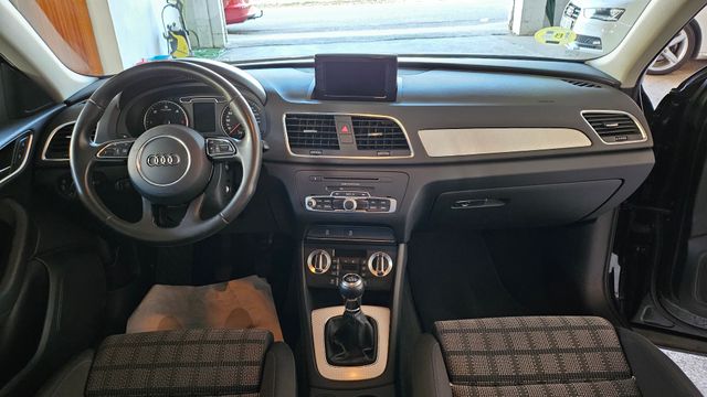 Audi Q3 2012 2.0 tdi