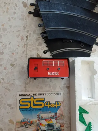 Scalextric STS Caja vacía y pistas