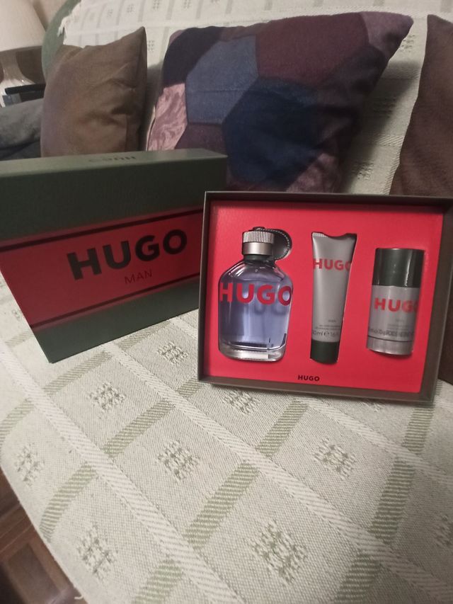 Hugo Boss Man Caja Regalo Verde y Roja
