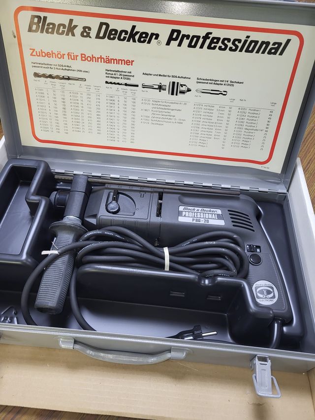 Taladro Percutor Black & Decker 550W