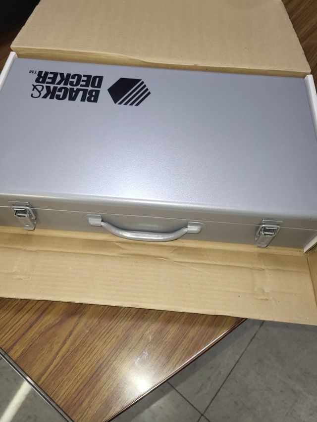 Taladro Percutor Black & Decker 550W