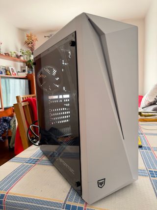 Torre PC Nfortec Blanca y Negra