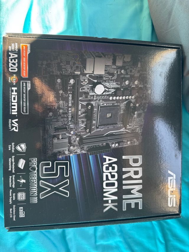 Torre PC Nfortec Blanca y Negra