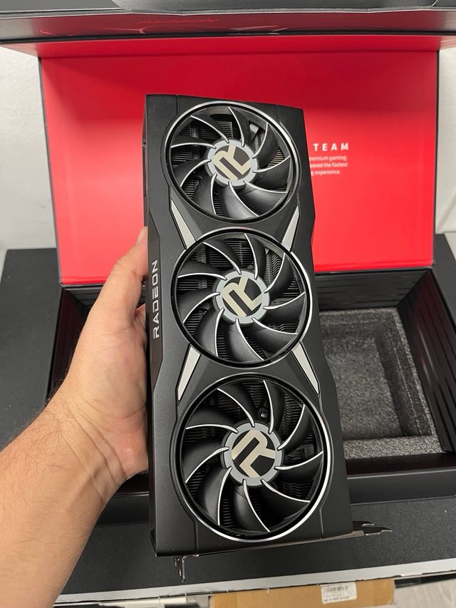 AMD Radeon RX 6950 XT Tarjeta Gráfica