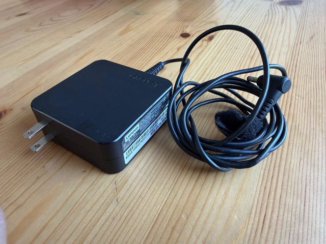 Ordenador Portátil Lenovo grey