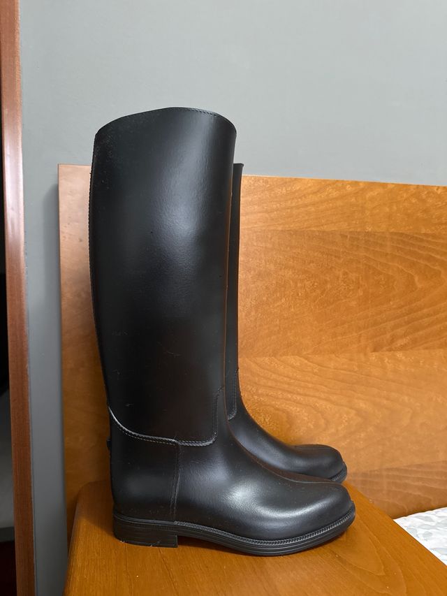 Botas de montar Decathlon negras sin estrenar