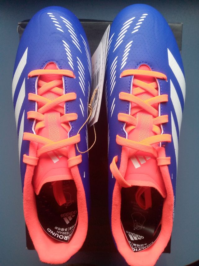N 38.5 / Botas Fútbol nuevas Adidas Predator
