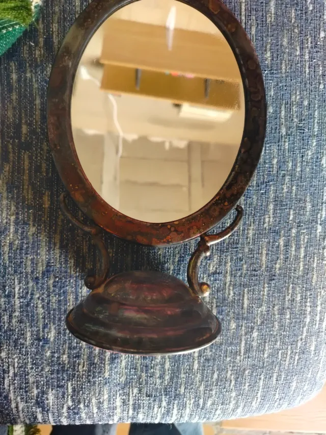 Specchio da toeletta ovale