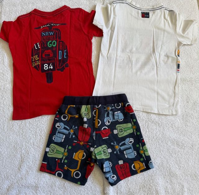 Conjunto 2 Camisetas y Pantalón Boboli Niño