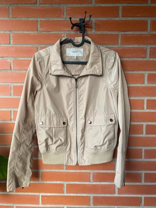 Cazadora Cortefiel Beige