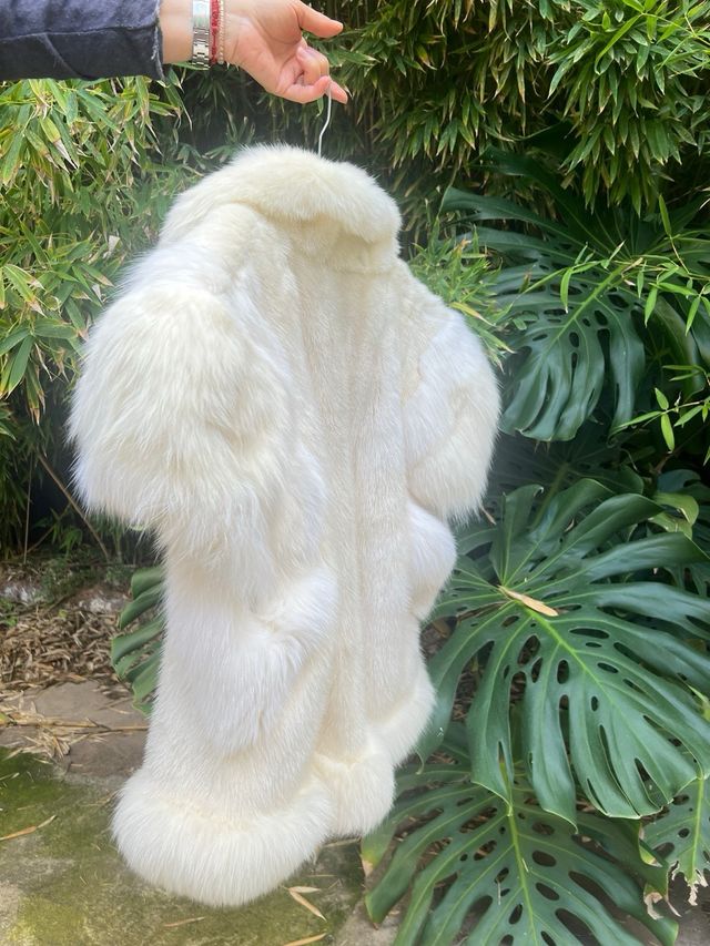 Abrigo de pelo blanco talla única