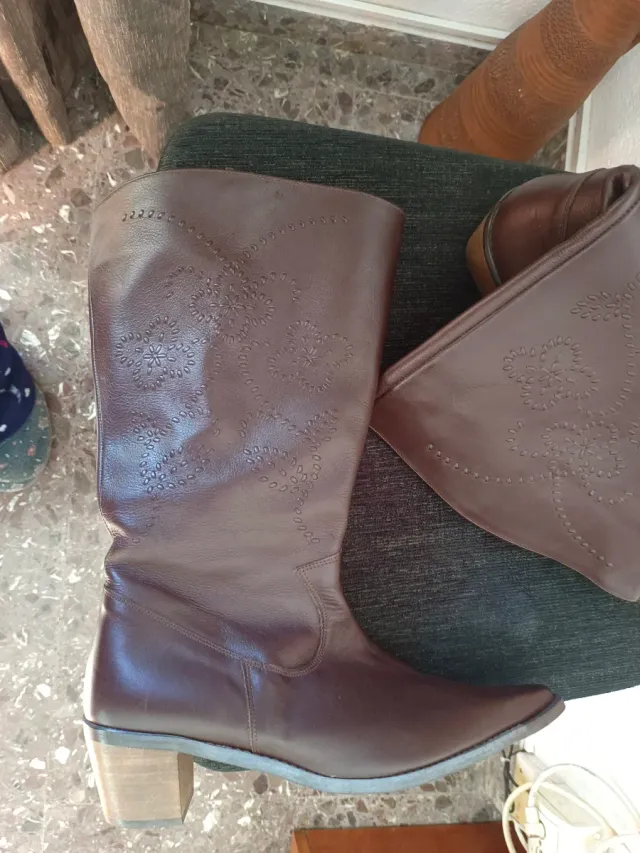 Botas de piel marrón talla 39 caña ancha