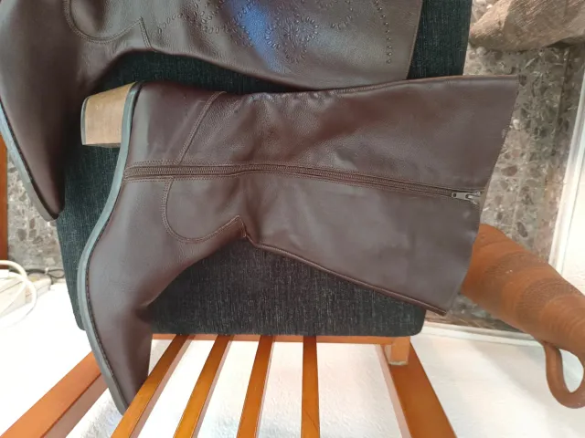 Botas de piel marrón talla 39 caña ancha