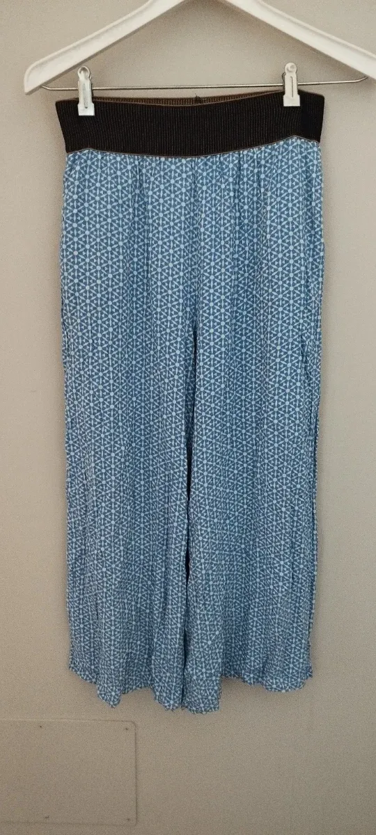 Pantalones anchos estampados