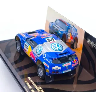 VOLKSWAGEN RACE TOUAREG DAKAR 1:43 MINICHAMPS