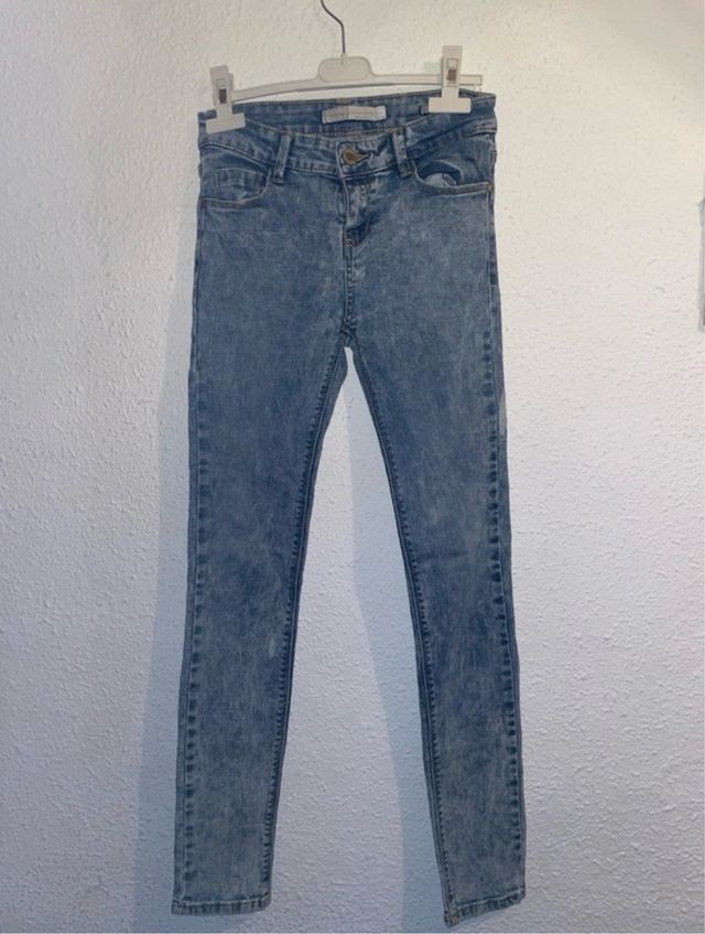 Vaqueros pitillo ajustados y cómodos