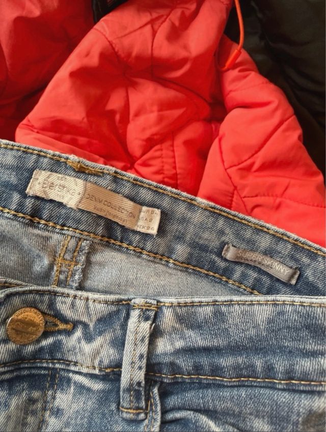 Vaqueros pitillo ajustados y cómodos