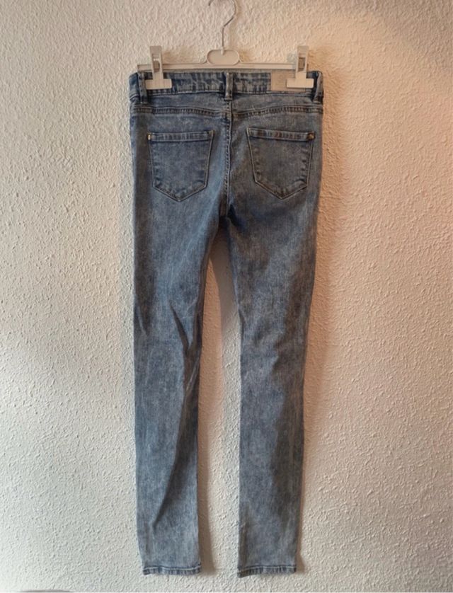 Vaqueros pitillo ajustados y cómodos