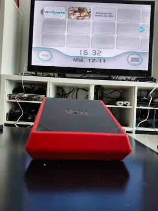 Nintendo Wii Mini + Wii Sports