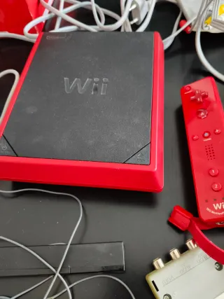 Nintendo Wii Mini + Wii Sports