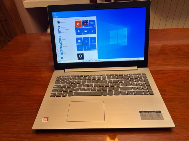 Lenovo Ideapad 330 8GB RAM SSD