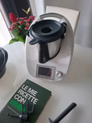 BIMBY THERMOMIX TM5 COMPLETO A SOLI 310 EURO
