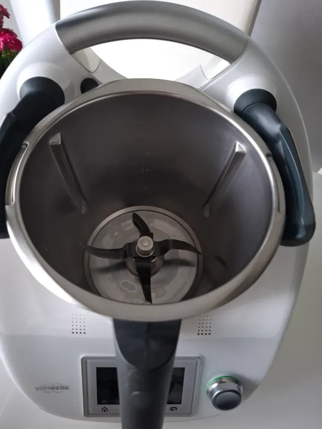 BIMBY THERMOMIX TM5 COMPLETO A SOLI 310 EURO