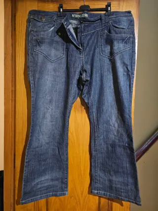 Pantalones vaqueros campana mujer