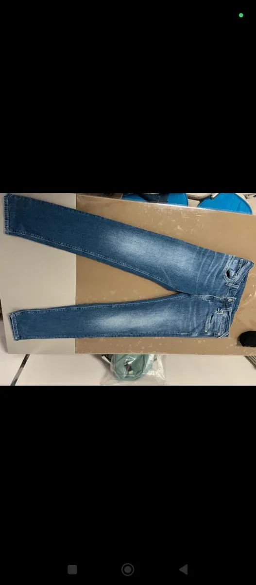 Pantalón vaquero chico