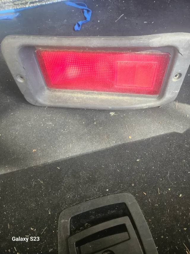 Piloto Parachoques Mitsubishi Montero Sport