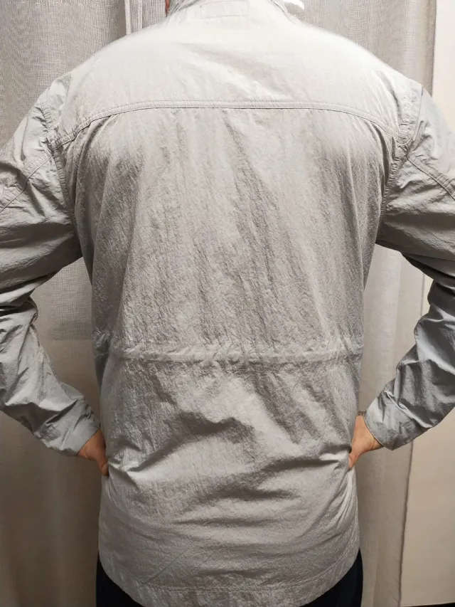 Chaqueta Sik Silk Gris