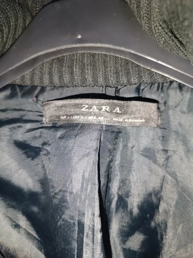 Abrigo Zara gris hombre