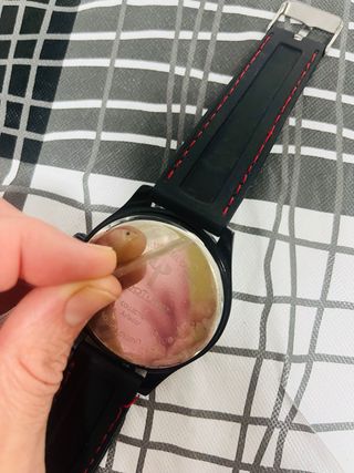 Reloj Neptune Caballero Negro y Rojo