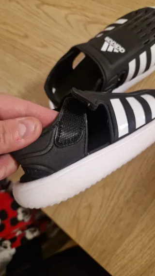Sandalias Adidas Niños Negro Blanco