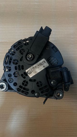 Alternador CGB-10059 Usado
