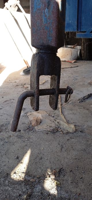 Segadora Camon con motor Lombardini.