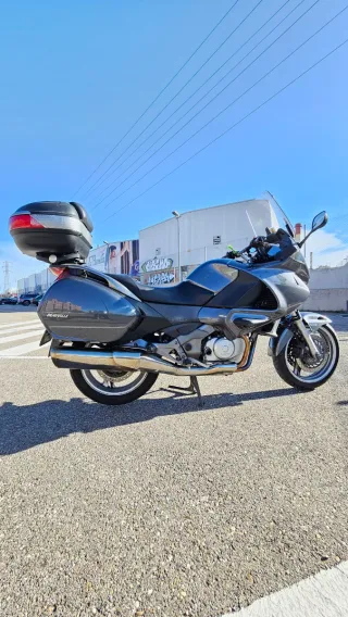 Honda Deauville NT700 ABS