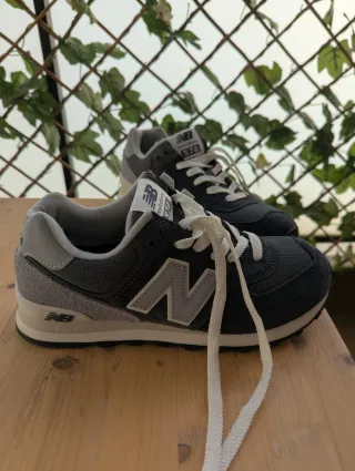 Zapatillas New grises