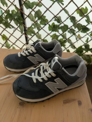 Zapatillas New grises