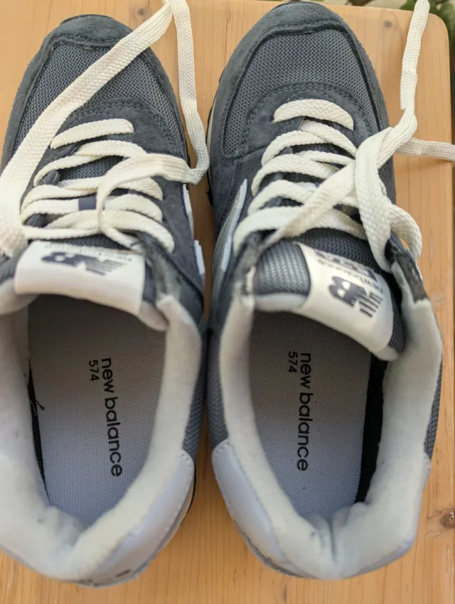 Zapatillas New grises