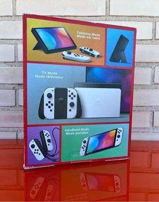 Nintendo Switch OLED Blanca y Negra