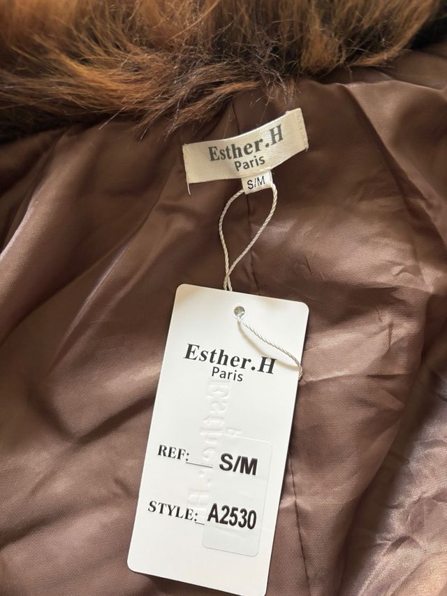 Abrigo pelo marrón/negro