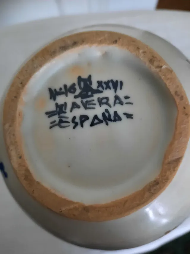 Jarra Talavera pintada a mano