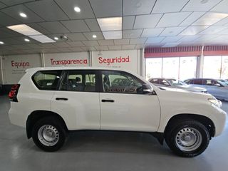 Toyota Land Cruiser 2.8 D-4D 177CV GX