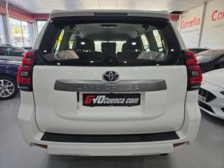 Toyota Land Cruiser 2.8 D-4D 177CV GX