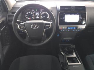 Toyota Land Cruiser 2.8 D-4D 177CV GX