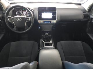 Toyota Land Cruiser 2.8 D-4D 177CV GX